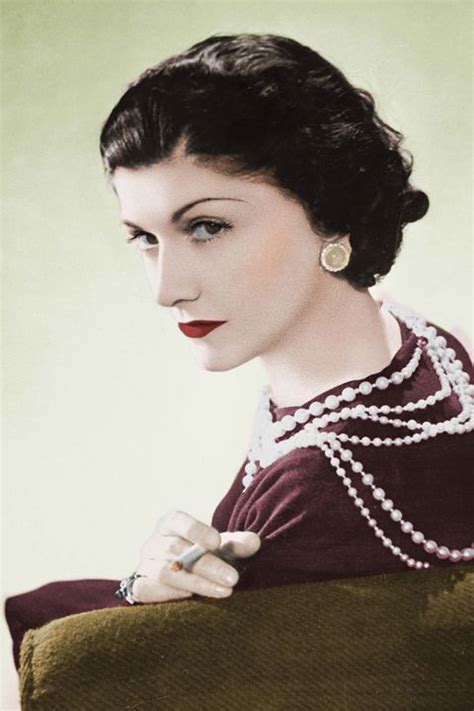 coco chanel revolutionized women& 39|coco chanel story wikipedia.